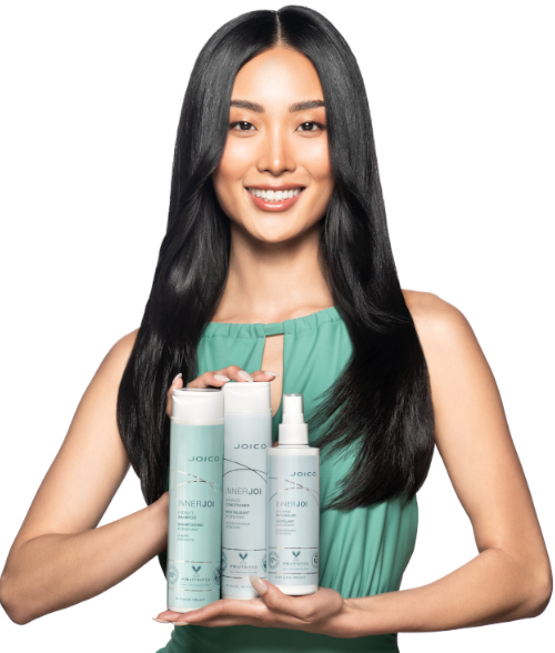 model holding hydrate collection
